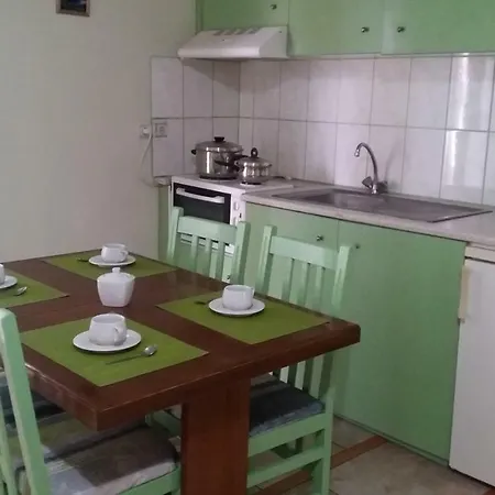 Pitsinis * Roda (Corfu)