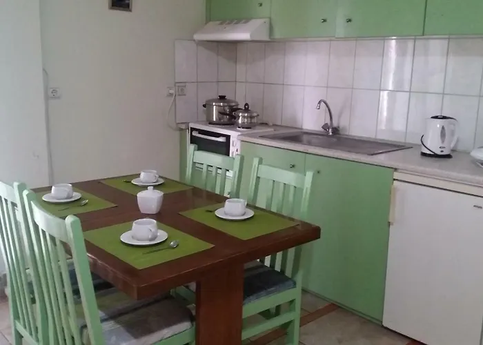 Pitsinis * Roda (Corfu)