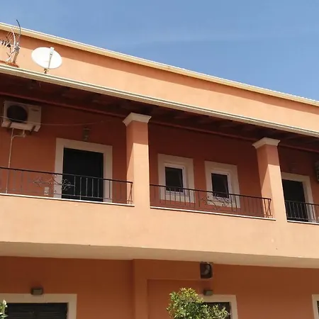 Pitsinis Lejlighed
